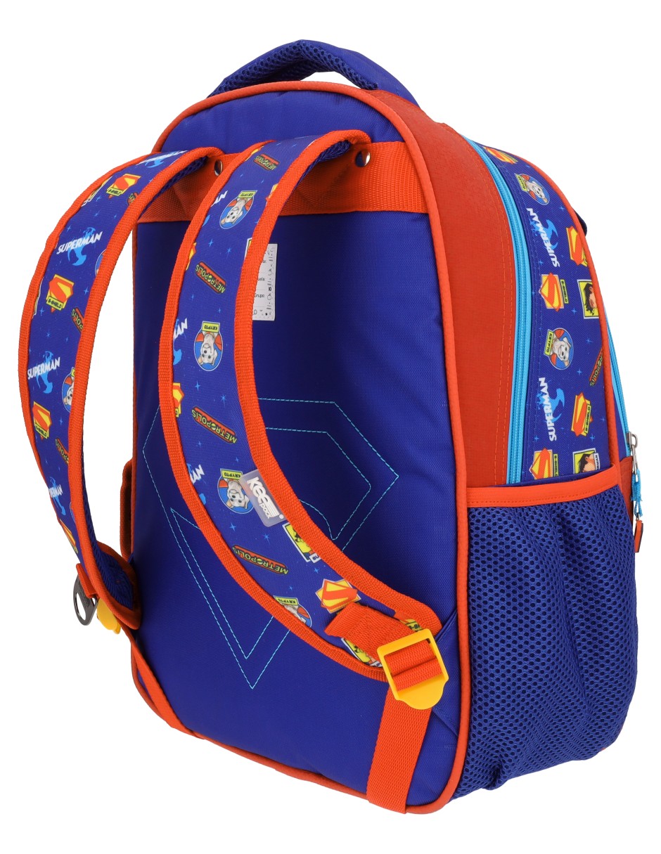 Mochila escolar Superman para niño 4
